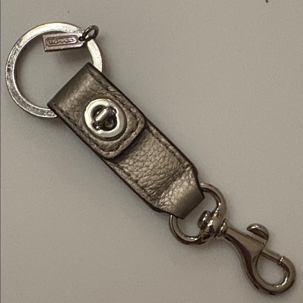 Coach Trigger Snap Bag Charm metallic silver double turnlock keychain Y2K ring - Picture 6 of 13